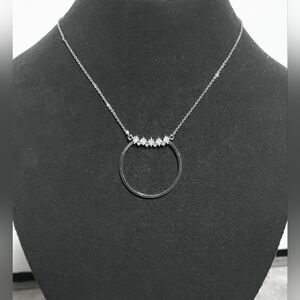 🆕️ NWOT Express Silver Hoop Rhinestone Accent Necklace